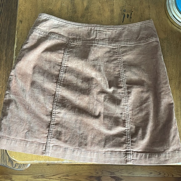 Free People skirt size 4 / brown button up corduroy, lined with cotton - Picture 3 of 6